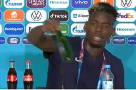 El efecto de Ronaldo: Paul Pogba tira al suelo cerveza en plena conferencia de prensa