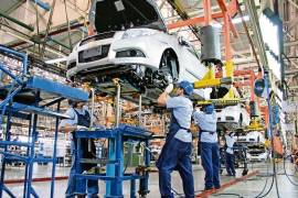 Los sueldos en el sector automotriz son 43 por ciento más altos que el promedio nacional.