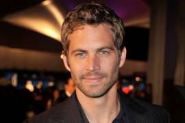 Padre de Paul Walker demanda a Porsche