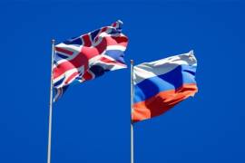Acusa Rusia a Londres de violar pacto nuclear