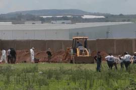 En una nueva jornada de búsqueda, la madre de Juan Manuel logró encontrar el resto del cuerpo de su hijo.