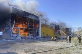 Al menos 18 muertos por ataque ruso a un centro comercial en Ucrania
