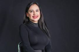 La decisión de la funcionaria se da a menos de una semana de que Mariana Moguel, hija de Rosario Robles, se auto destapó para competir por la Jefatura de Gobierno.