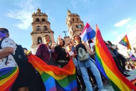 Comunidades LGBT celebran el reconocimiento del matrimonio igualitario en Durango.