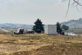 Vecinos de San Carlos Autopan, al norte de Toluca, encontraron bolsas con restos humanos.