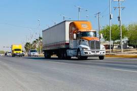 Beneficio. Los transportistas también ahorrarán tiempo con el Corredor Económico del Norte.