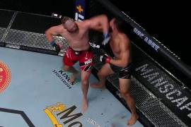 El impresionante nocaut de Jiri Prochazka a Dominick Reyes en la UFC