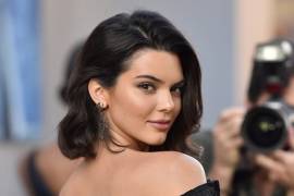 Kendall Jenner niega embarazo, 'sólo me gustan los panecillos'