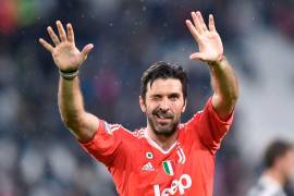 Con una presentación 'a la medida', Gianluigi Buffon es nuevo jugador del PSG