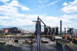 Héctor Garza, representante de los acreedores laborales, destacó la necesidad de transparencia en el proceso y la preocupación social que genera la incertidumbre sobre la subasta.