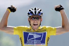 El video que muestra a Lance Armstrong utilizando un motor en su bicicleta