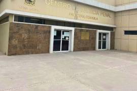 La audiencia se suspendió para que la defensa presentara pruebas adicionales.