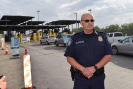 Un hombre de 78 años fue detenido en el Puente Internacional Número Dos, cuando intentaba introducir un cargamento de fentanilo y cocaína.