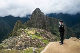 AMLO lamentó no poder visitar Macchu Picchu tras haberlo declarado persona non grata en Perú.