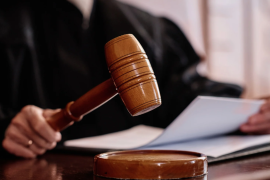 La juez solicitó la reprogramación de la audiencia para el 8 de diciembre, esperando también la comparecencia de la víctima.