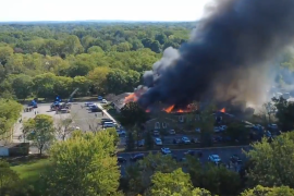 Un tiroteo en una iglesia mormona en Grand Blanc, en Michigan, Estados Unidos, dejó un muerto y nueve heridos, según informaron fuentes policiales este domingo.