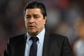 Chivas decidirá el martes quién será su nuevo técnico