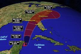 DeSantis dijo en una conferencia de prensa el domingo que todos en la costa del Golfo de Florida deben prepararse.