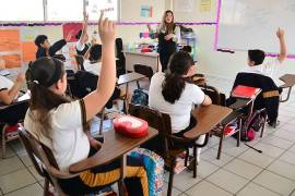 Festejos por el Día del Niño, Día del Trabajo y Día del Maestro representarían días libres.