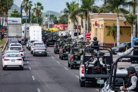 Llegarán 200 elementos de Fuerzas Especiales del Ejército Mexicano y 100 de la Guardia Nacional para reforzar la seguridad en Sinaloa.