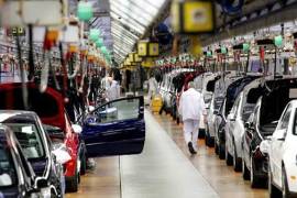 La industria nacional exporta automóviles con una tasa arancelaria de 25%.