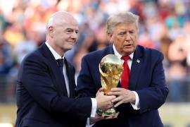 Gianni Infantino, presidente de la FIFA, enfrenta nuevos cuestionamientos por el millonario contrato de alquiler firmado con una empresa de la familia de Donald Trump en Nueva York.