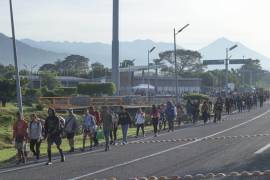 Alerta Médicos Sin Fronteras sobre la intensificación de la crisis humanitaria de los migrantes en México y precisó que las caravanas representan solo “la punta visible del iceberg”.