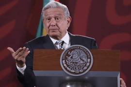 López Obrador recordó que este mediodía del miércoles sostendrá una reunión con integrantes del magisterio nacional en Palacio Nacional.