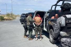 Ocho personas fueron detenidas tras un enfrentamiento con autoridades en la colonia Lomas del Refugio, al sur de Saltillo.