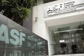 La institución subrayó que no mantiene relación con consultores, asesores particulares.