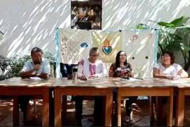 Denunciaron que aunque se habló de prohibir 34 agrotóxicos, estos productos ya no estaban disponibles en el mercado, por lo que consideran que se trató de una medida meramente simbólica.