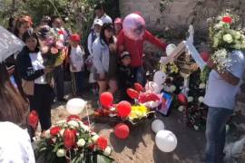 Familiares y amigos acudieron a una Misa en memoria de la joven que perdió la vida tras una pelea con una compañera de escuela en Teotihuacán