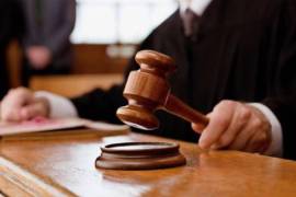 El juez Olvera López es casi recién egresado de la Facultad de Jurisprudencia de la UAdeC y carece de experiencia en derecho penal.