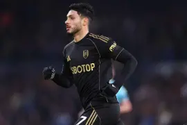 Raúl Jiménez ingresó en la segunda mitad y contribuyó a generar espacios que derivaron en el gol del triunfo.