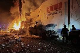 Un vehículo con artefactos explosivos fue detonado frente a la comandancia de Ojocaliente, Zacatecas; la Fiscalía investiga una posible participación del CJNG.