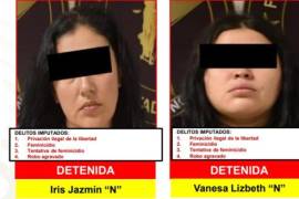 Según la investigación, Iris Jazmín “N” buscó diferentes víctimas y con su prima Vanesa Lizbeth “N” encontraron en Nogales, Sonora, a Adriana y a Alison Guadalupe, madre e hija.