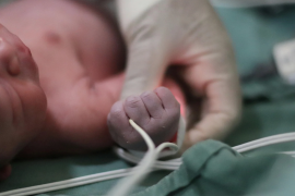 La bebé, Ángel Nahomy, nació sin complicaciones y se encuentra estable junto a su madre.