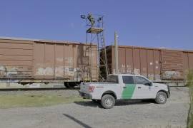 Por segunda vez agentes de la Patrulla Fronteriza del Sector de Del Rio rescataron a un grupo de migrantes habían sido encerrados dentro de un vagón de carga de ferrocarril.