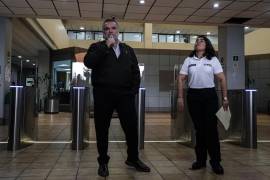 La visita fue presentada como un ejercicio para despejar dudas sobre la actualización de equipos y controles de acceso.