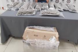 La droga se encontraba contenida en un paquete que el presunto fue a recoger a una empresa de paquetería en Monterrey, Nuevo León