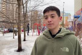 Islam Khalilov, de 15 años, ayudó en la evacuación de más de 100 personas del City Hall durante el ataque terrorista