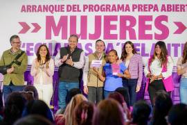 Más de mil mujeres de Ramos Arizpe se sumaron al programa estatal “Mujeres echadas pa’ delante”, que otorga becas del 100 por ciento para cursar la Prepa abierta.