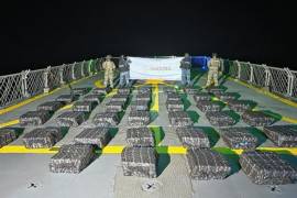 El decomiso, realizado por el personal de la Armada de México, ocurrió a unos 851 kilómetros al sur de Acapulco, Guerrero.