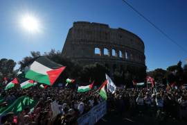 Se les pidió a los maestros que firmaran una declaración que decía: “Me distancio de la ocupación de Gaza y de la violación de los derechos de los niños y de los seres humanos en los territorios ocupados, así como en cualquier lugar del mundo”.