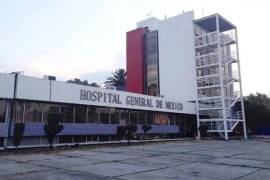 Integrantes de la comunidad LGBTIQ+ bloquearon avenidas en la colonia Doctores para exigir atención médica urgente a Ericka, una mujer trans presuntamente abandonada en urgencias del Hospital General.