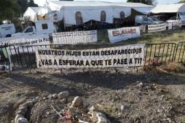 Exhuman 19 cadáveres en tercer día de trabajos en fosa de Jojutla; entre ellos el de un bebé