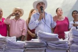 “El Chapo” de Sinaloa juntó 18 mil firmas para candidatura...sólo le pedían dos mil