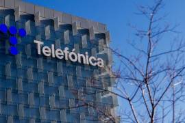 La compañía española Telefónica, dueña de la telefonía Movistar, anunció su salida de Hispanoamérica, concretamente de México, Chile y Venezuela.