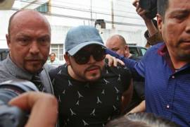 Policía Federal detiene al cantante Gerardo Ortiz en el Aeropuerto de Guadalajara