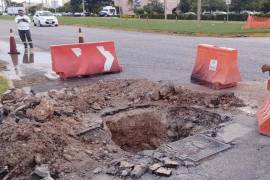 Señalan que durante temporadas de alto consumo, las variaciones de voltaje provocan que los equipos trifásicos se apaguen automáticamente, deteniendo el llenado de cárcamos y el bombeo.